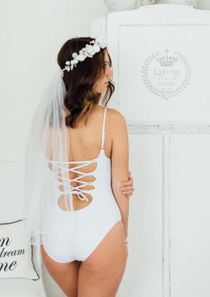 BRIDE Swimsuit – Lace on the Beach